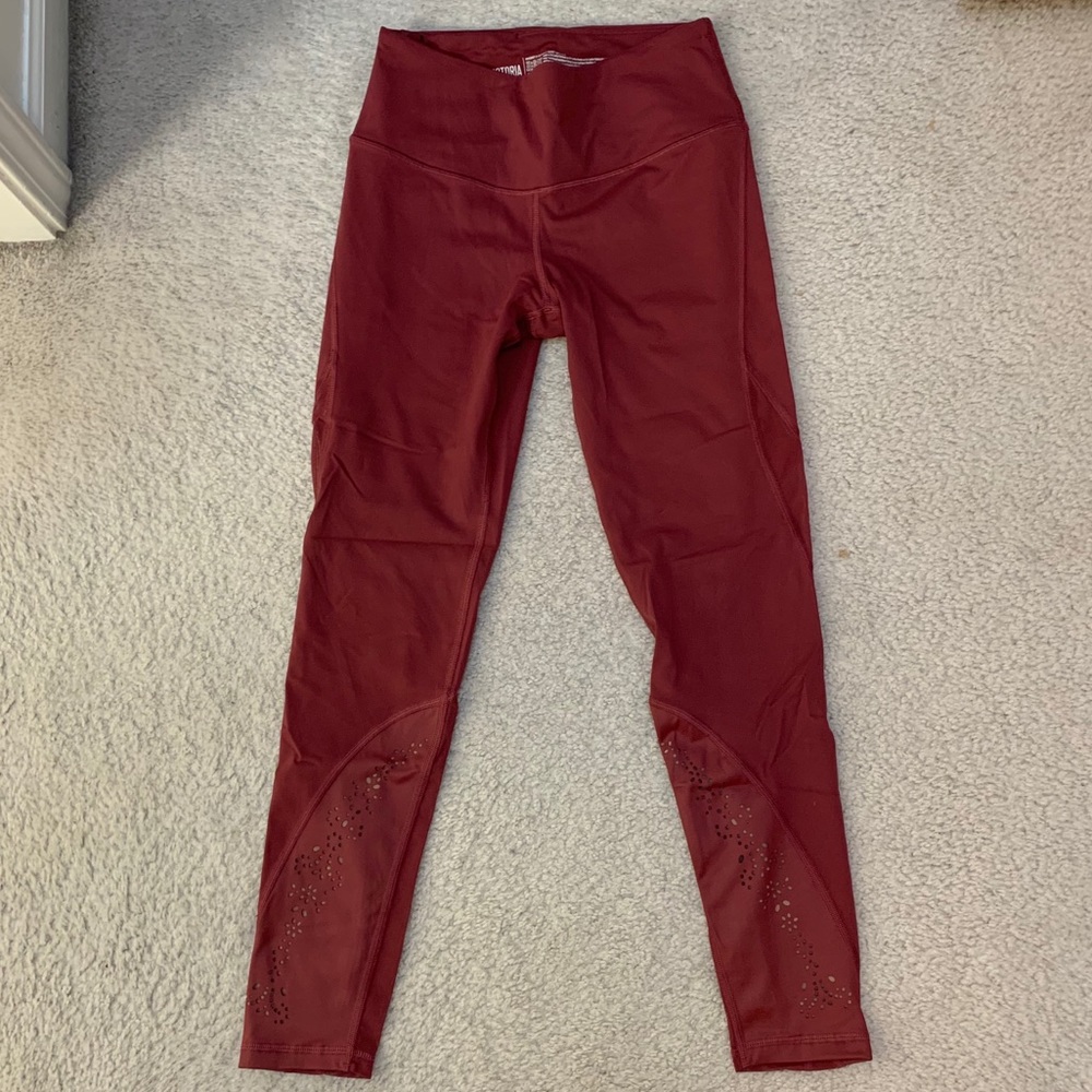 VSX workout leggings